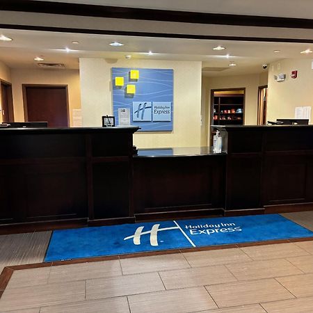 Belle Vernon Holiday Inn Express מראה חיצוני תמונה